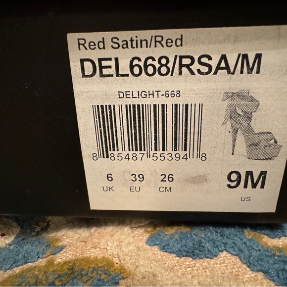 Pleaser Red Satin delight size 9, only worn once - Picture 3 of 4
